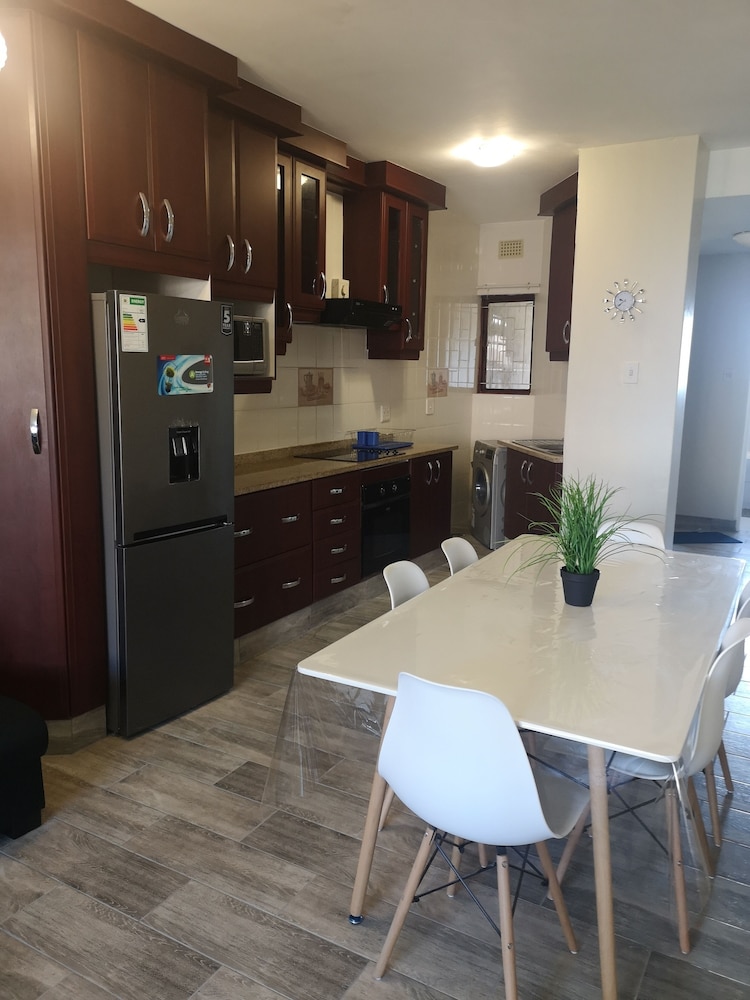 Family Apartment photo 2