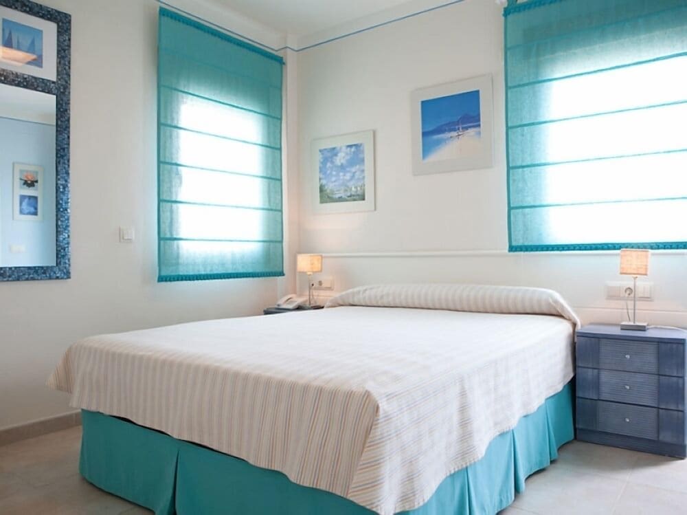 Habitación Doble, Vista Parcial al Mar