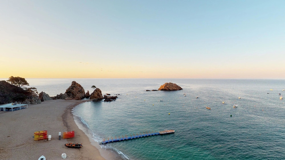 Double Room, Balcony, Sea View - Photo 7