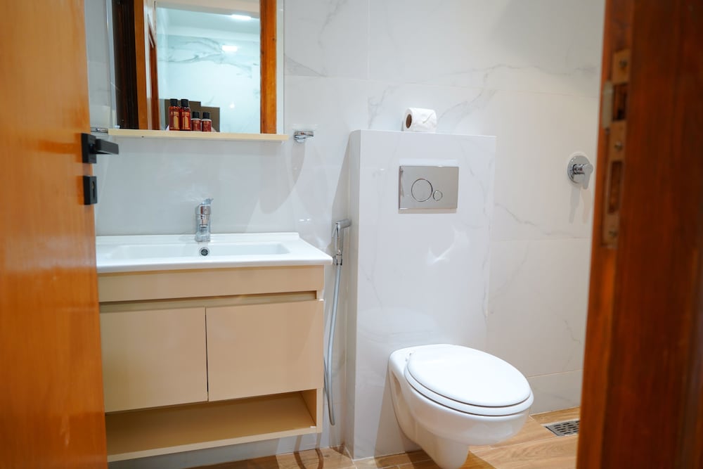 Executive Apartment, 2 Bedrooms - Photo 12