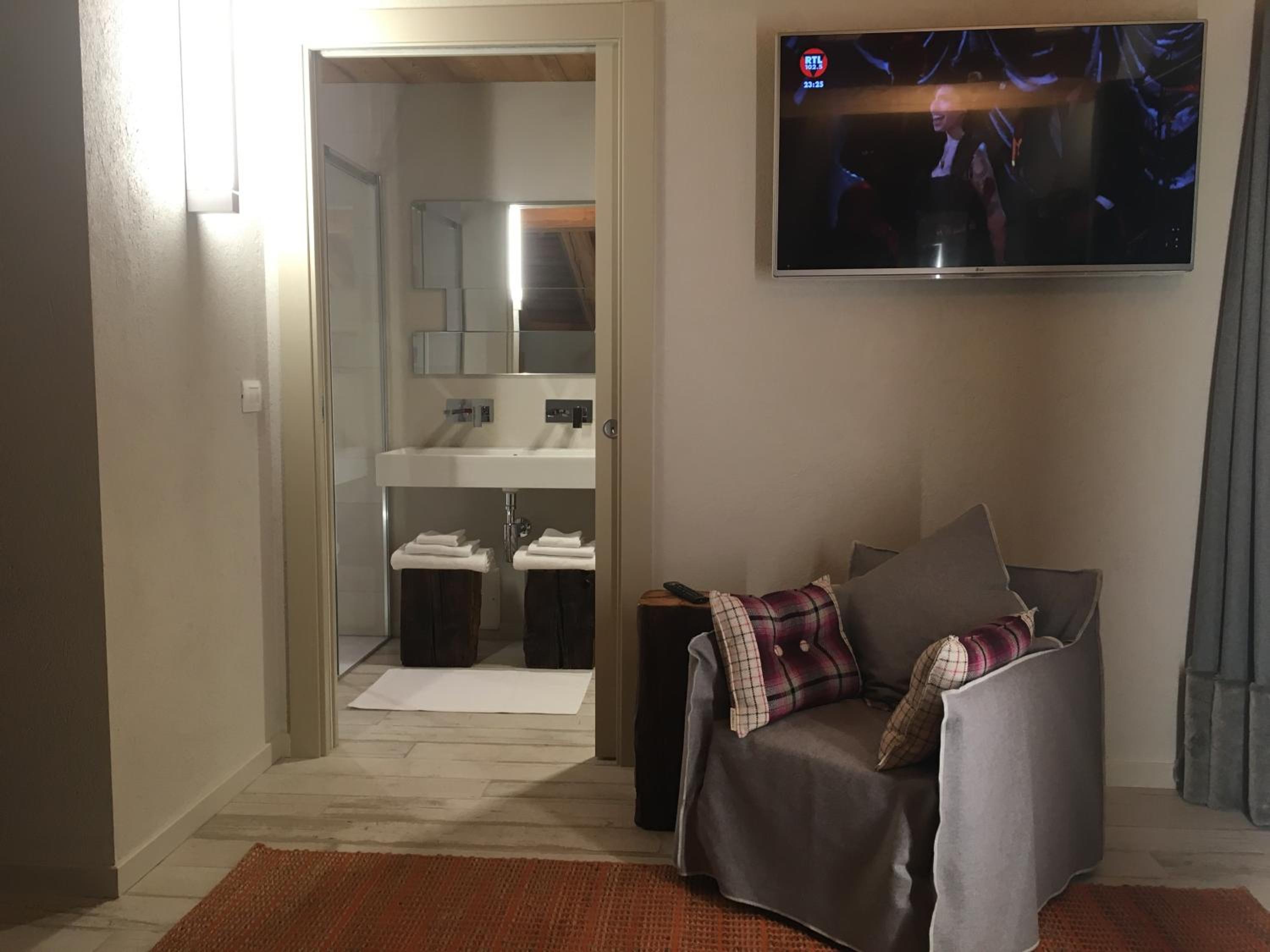 Superior Double or Twin Room with Balcony