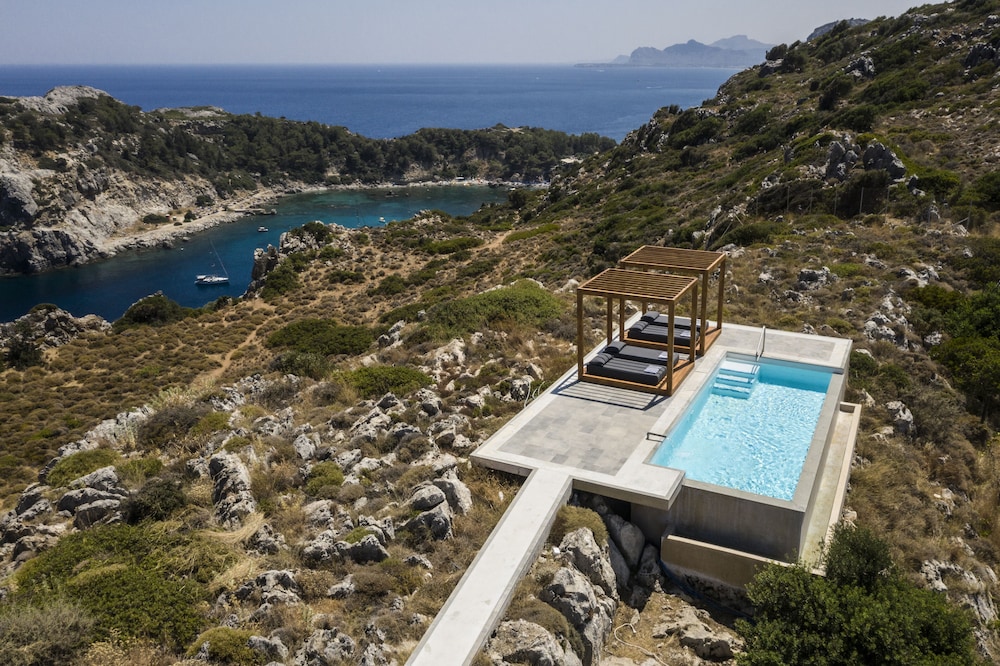 Villa Noura with Private Pool, Sea View