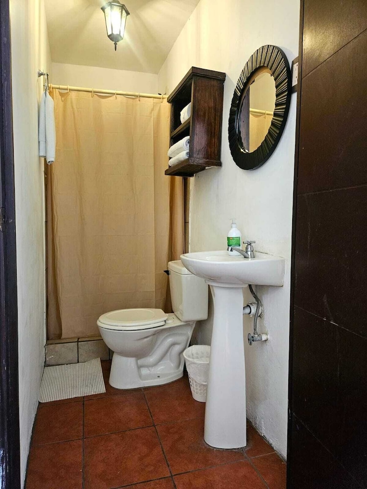 Classic Quadruple Room photo 3
