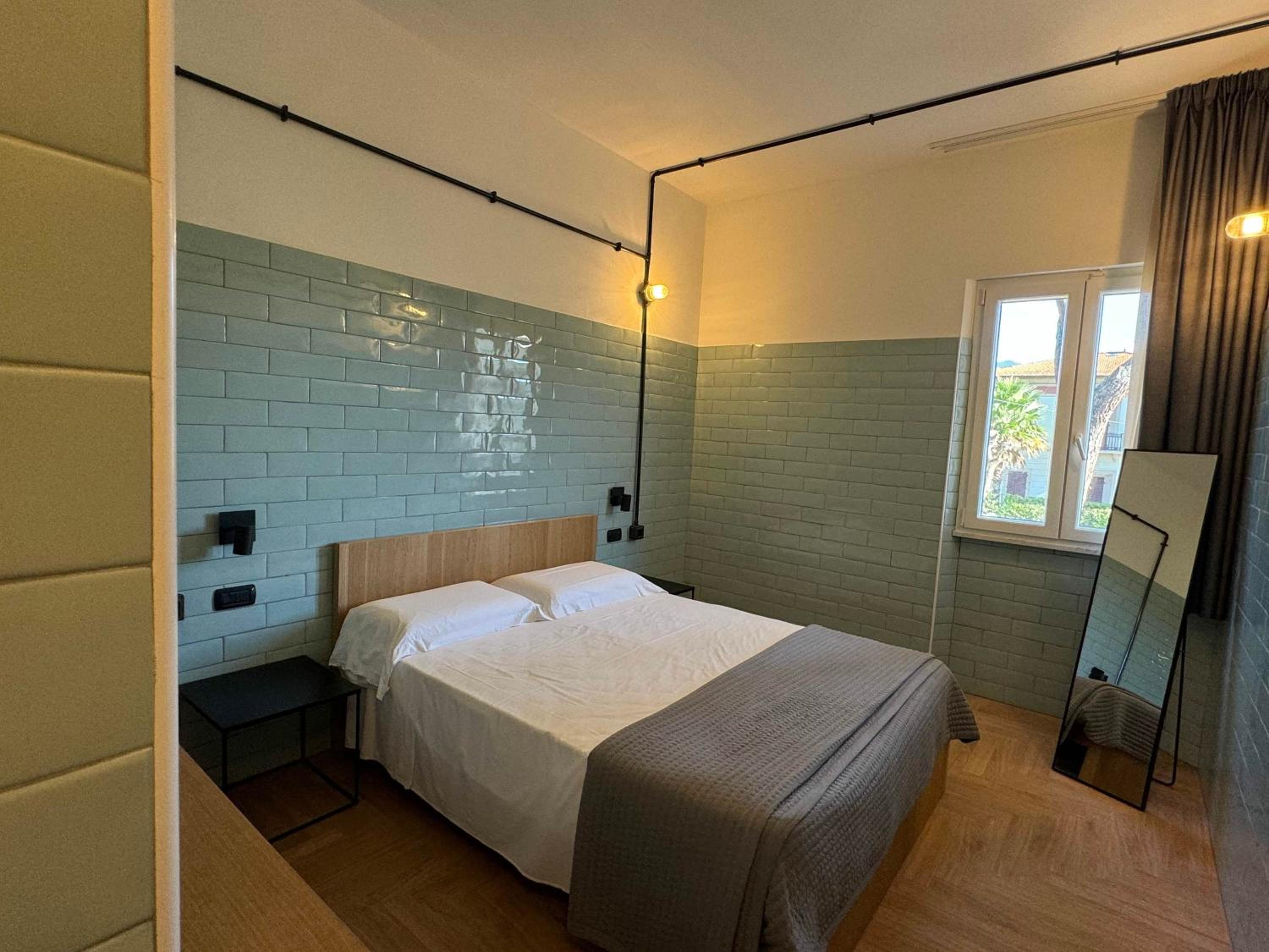Junior Suite with Garden View