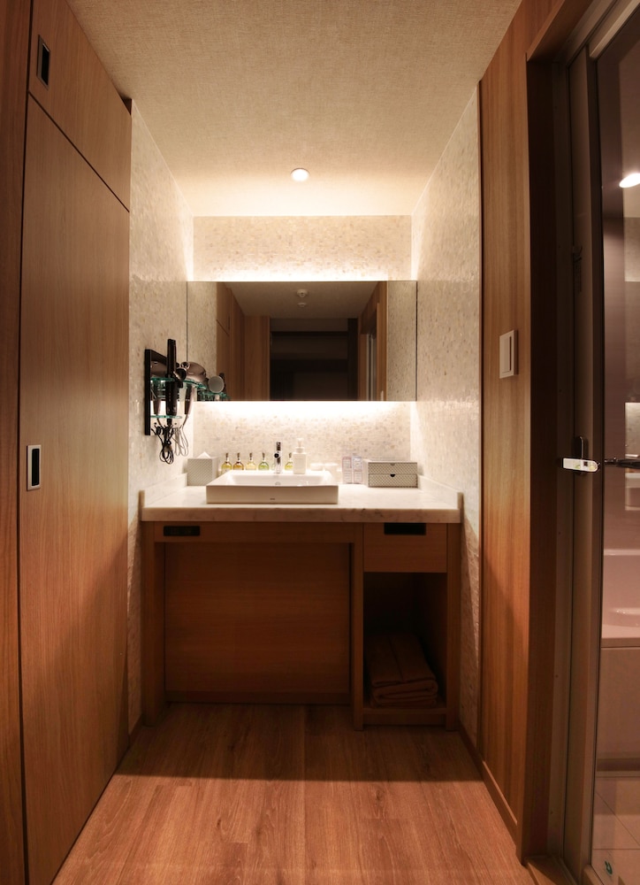 [Non-Smoking] Standard Single Room(Bed size:161CM) thumbnail 6