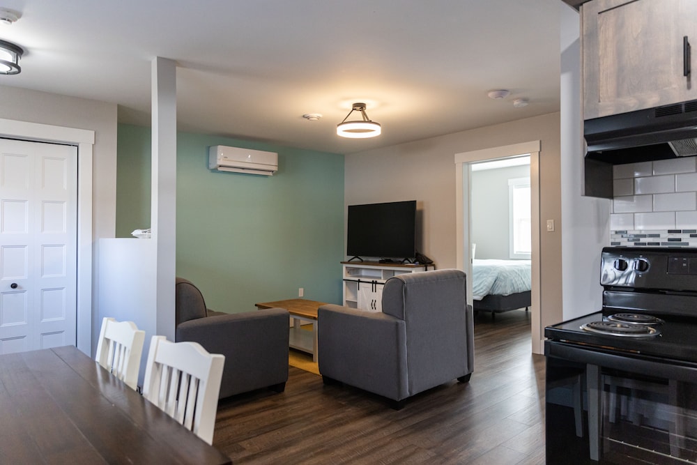 Family Apartment, Not Ocean Front photo 1