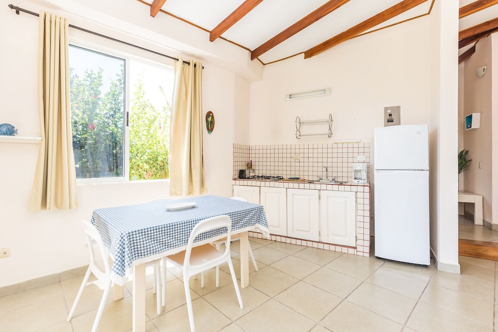 Villa photo 2