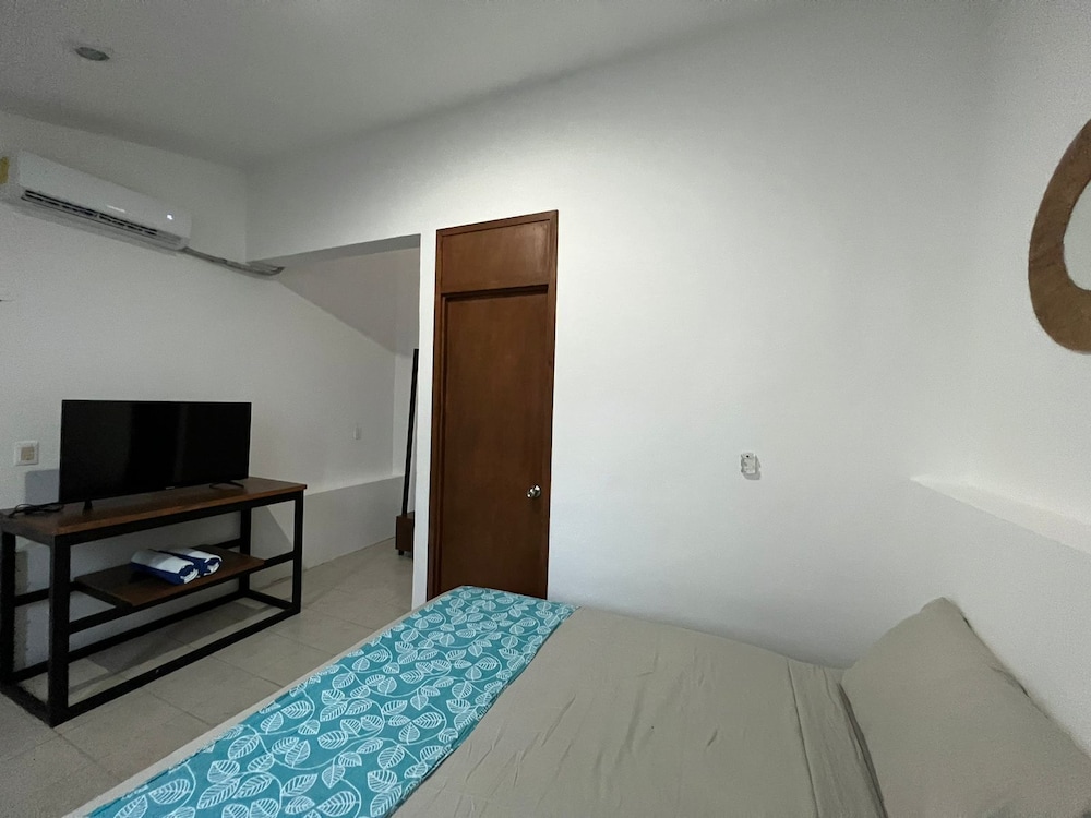 Economy Room photo 3