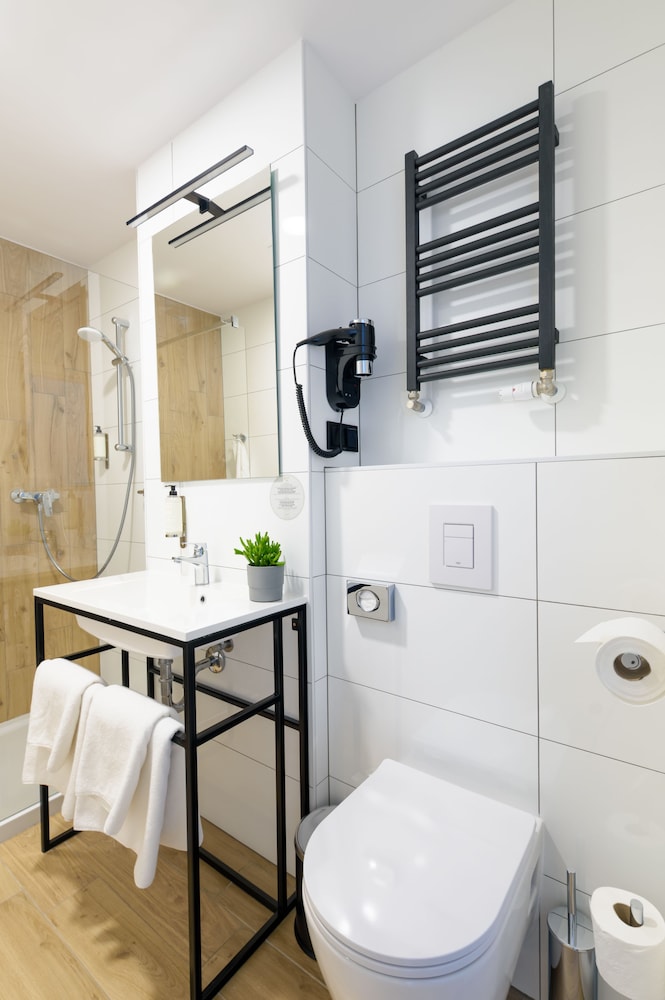 Double Room - Photo 4