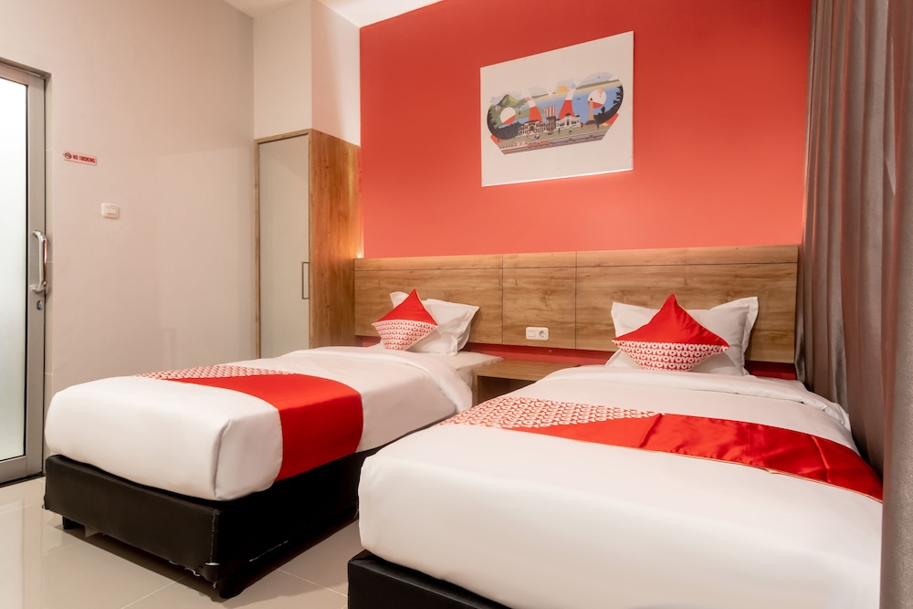Deluxe Twin Room - Photo 1