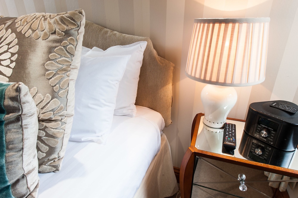 Classic Double Room - Photo 6