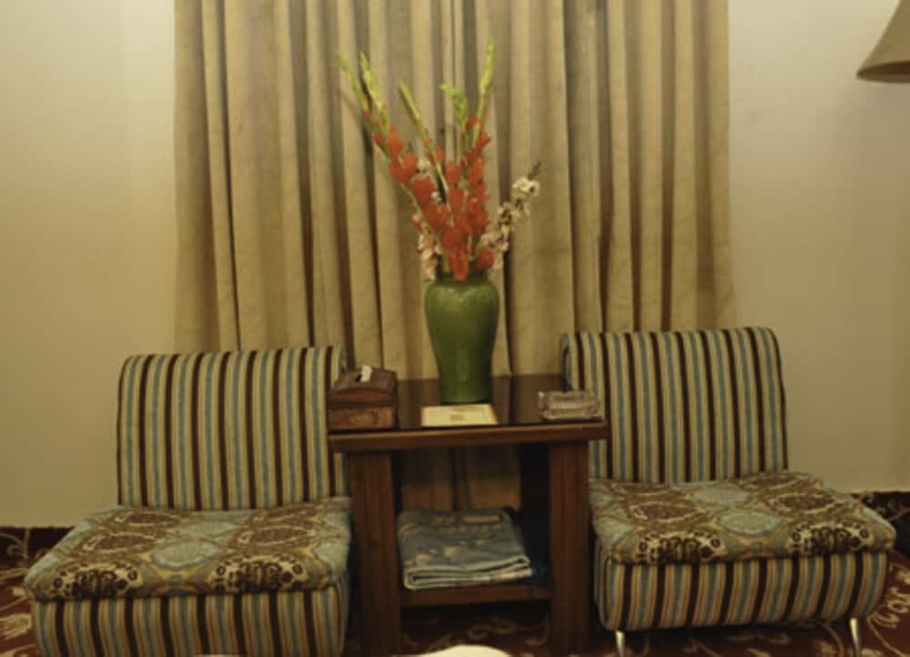 Executive Room photo 3