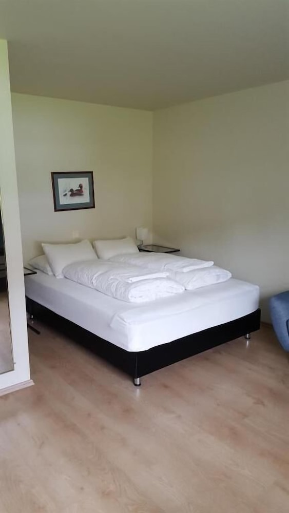 Family Room photo 2