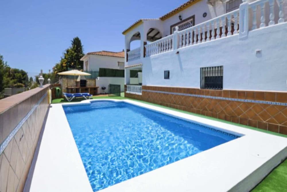 Villa (4 Habitaciones)