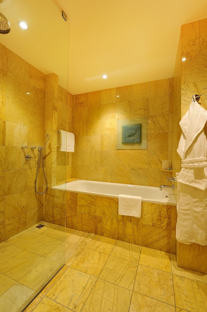 Deluxe Double Room - Photo 4
