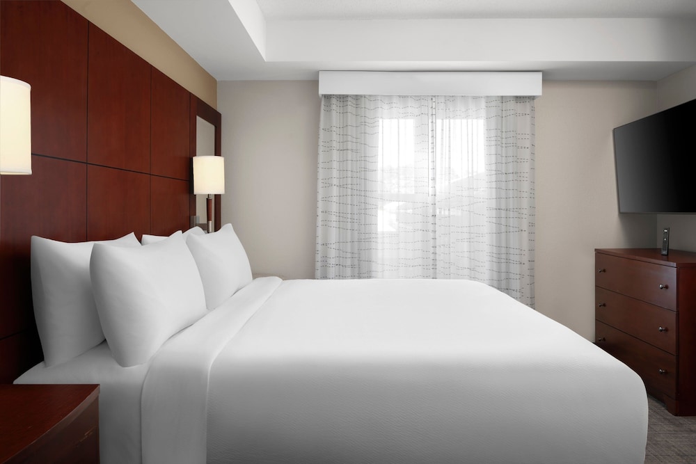 Suite, 1 Bedroom (Hearing Accessible)
