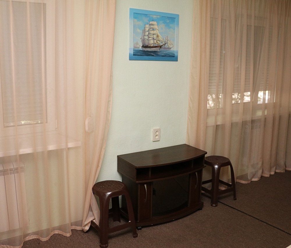 Standard Triple Room photo 2