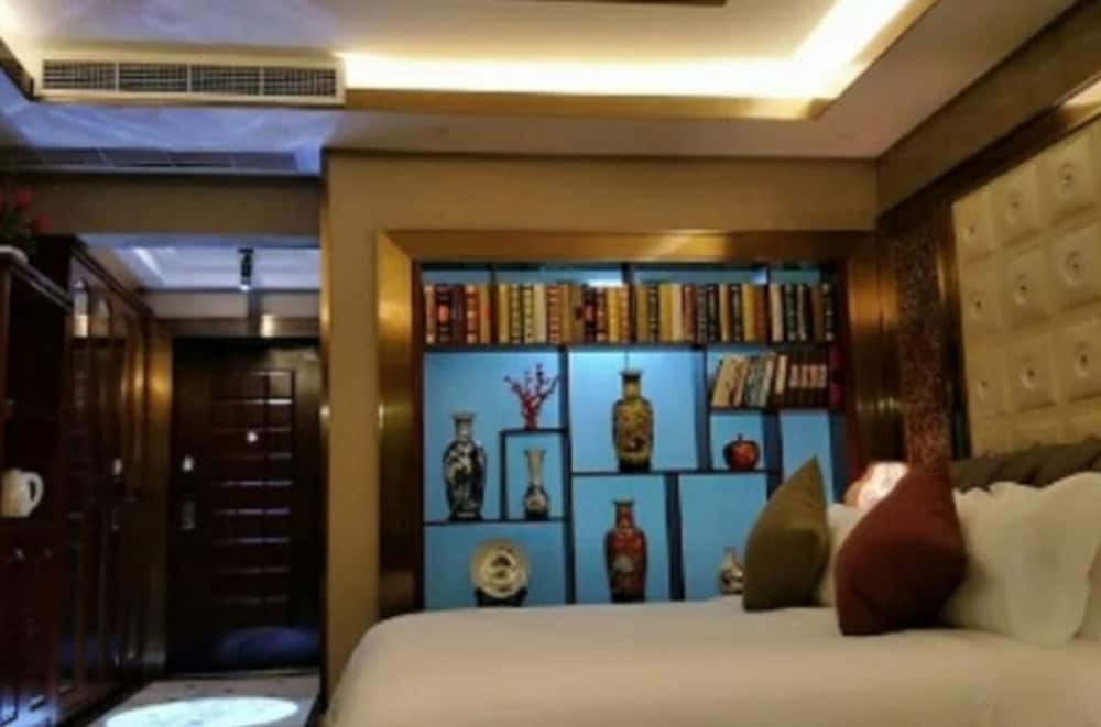 Grand Double Room, River View photo 1