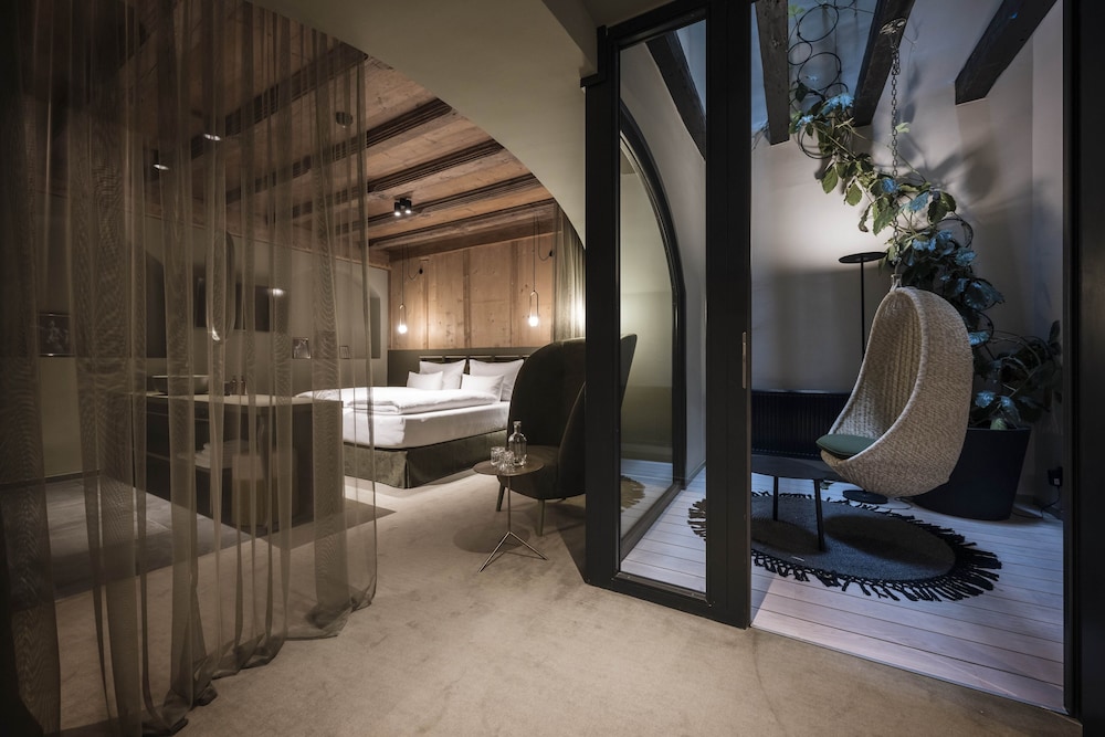 Studio Suite photo 1