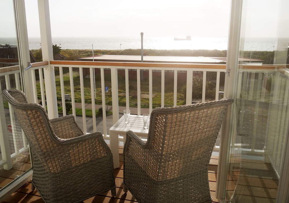 Classic Double Room, Ocean View