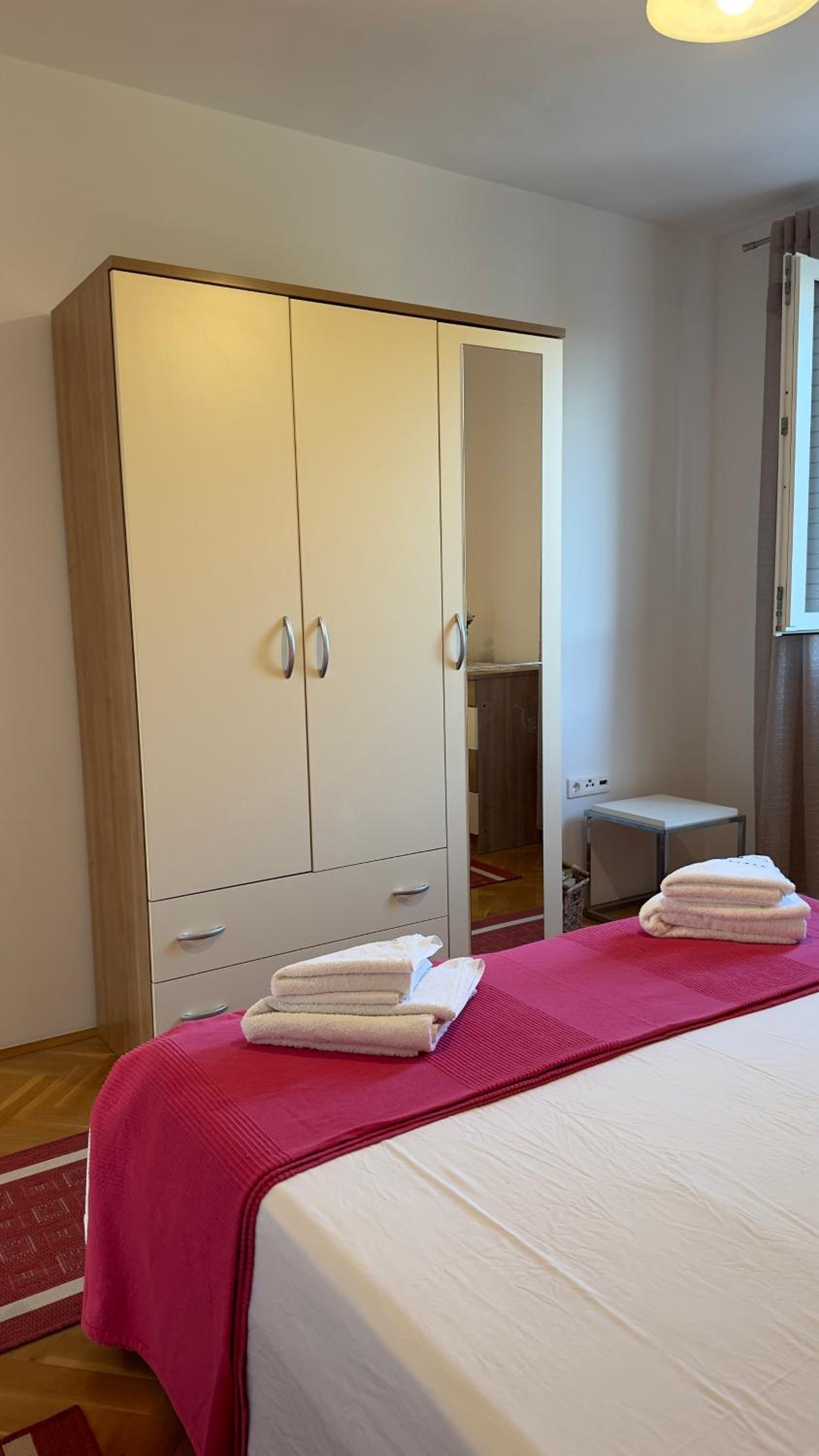 Two-Bedroom Apartment - Photo 2