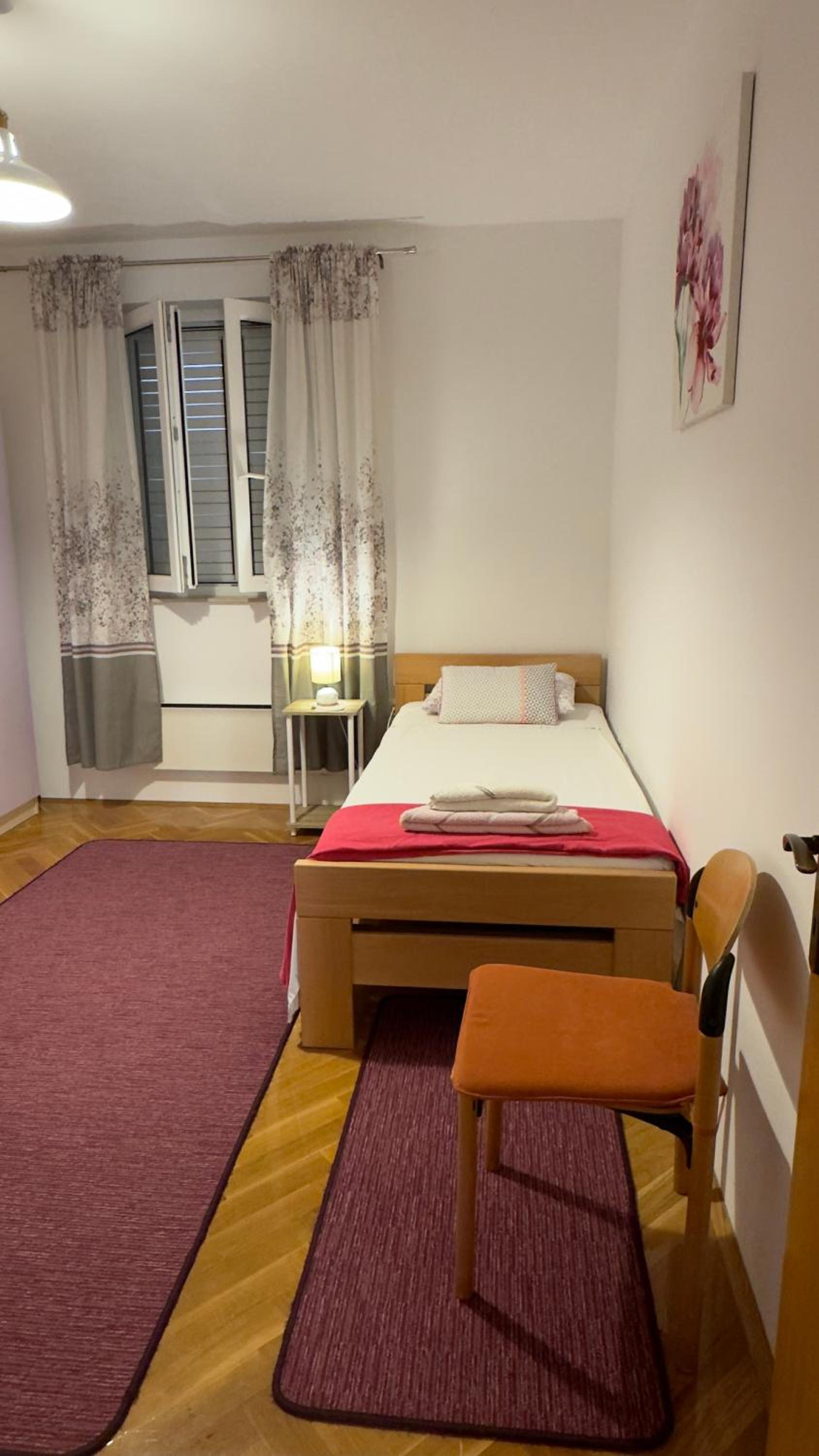 Two-Bedroom Apartment - Photo 8
