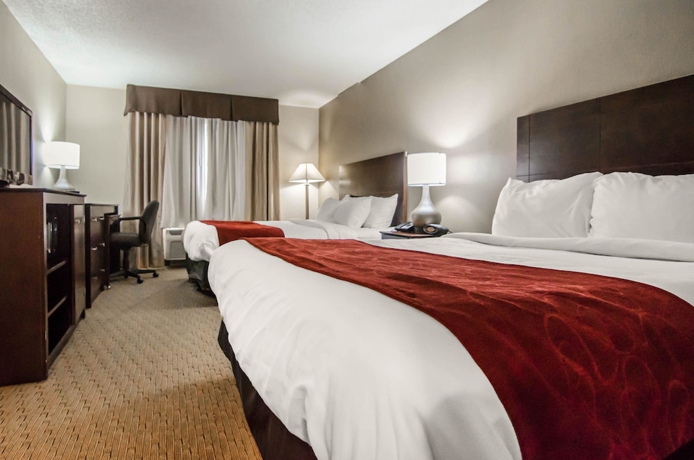 Suite, 2 Queen Beds, Non Smoking - Photo 6