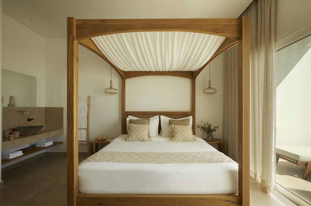 Superior Room with Private Pool