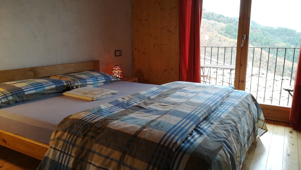 Habitación Doble o con 2 camas, Baño Compartido (Balcón)