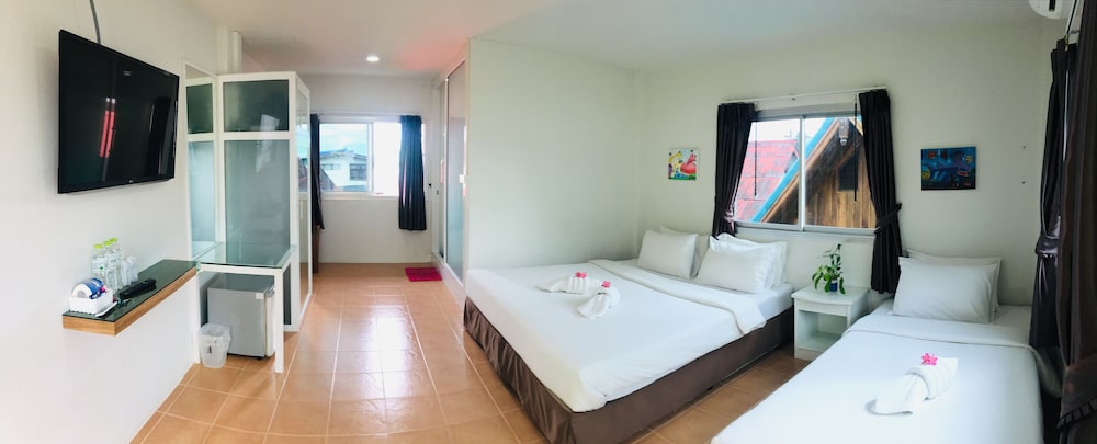 Family Double Room photo 2