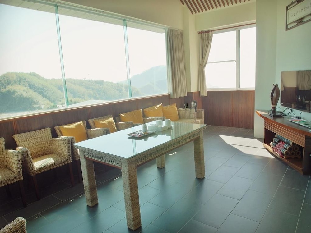 Luxury Quadruple Room, 2 Bedrooms, Mountain View photo 2