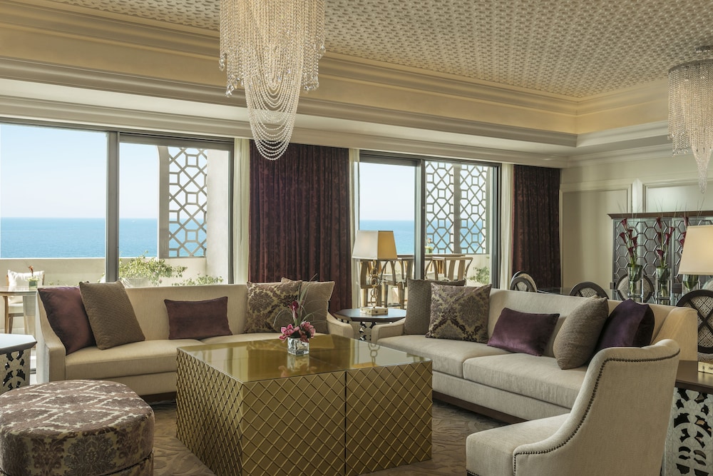Royal Suite, 1 Bedroom, Balcony (Sea View) photo 1