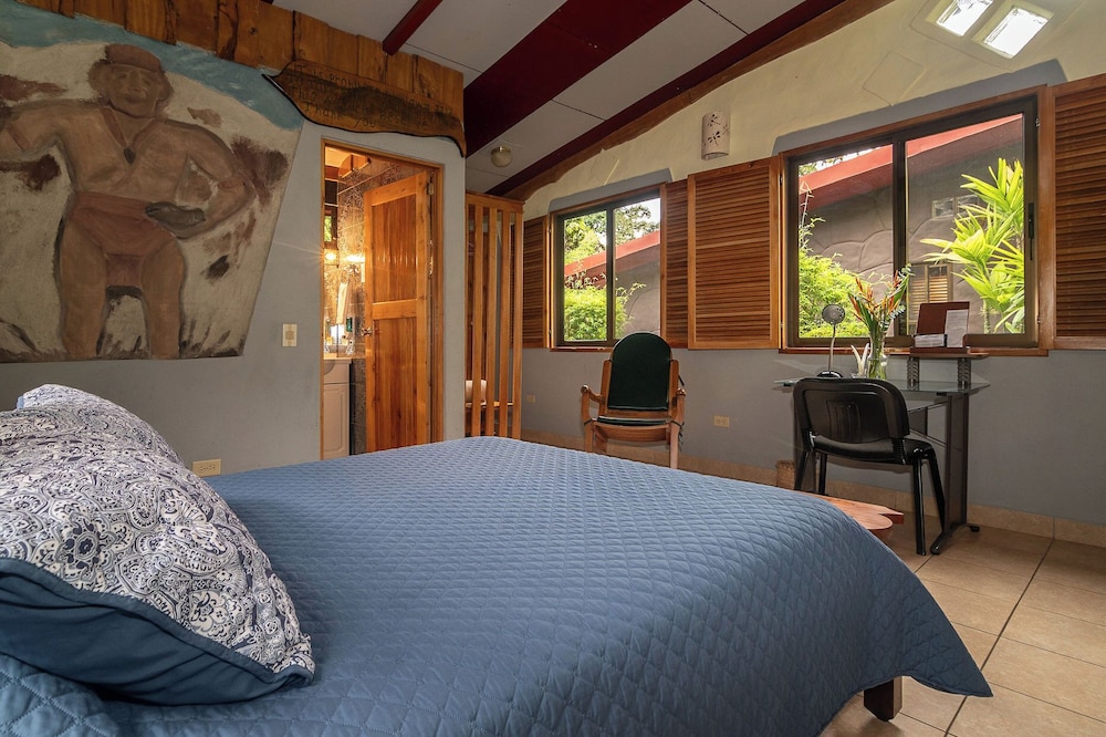 Cabin, Private Bathroom (River) photo 2