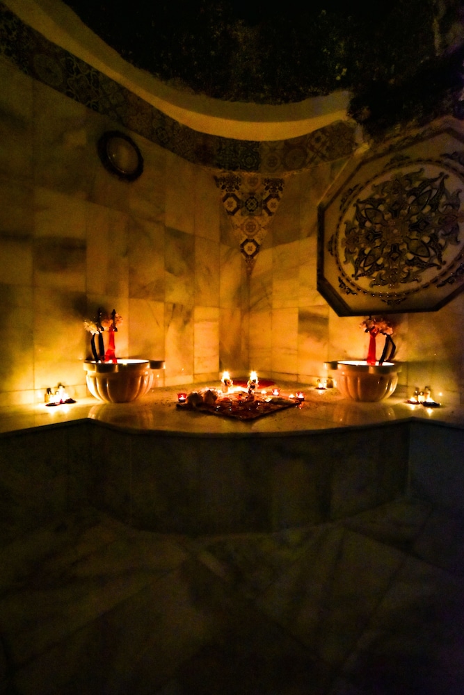 Double Room (Turkish Bath) photo 3
