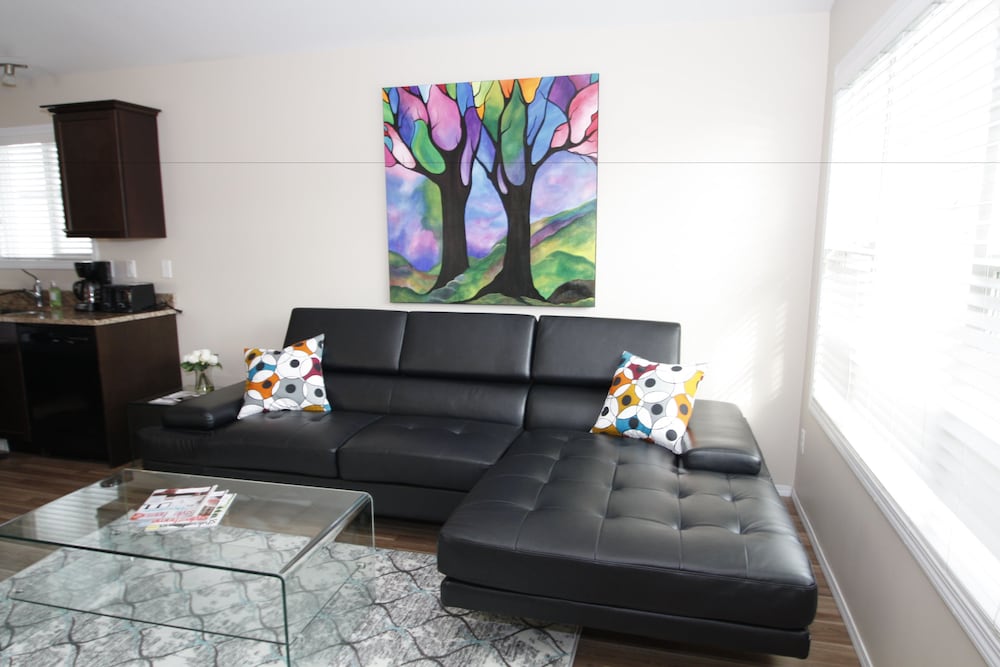 Suite, 3 Bedrooms