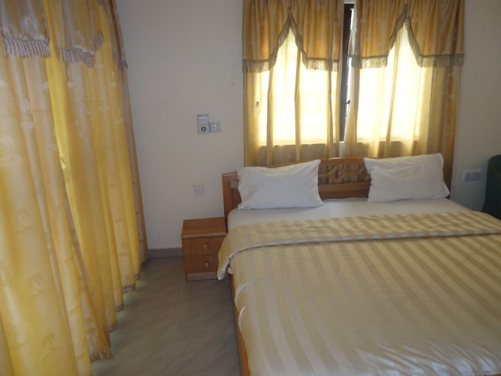 Room (Beach front) photo 1
