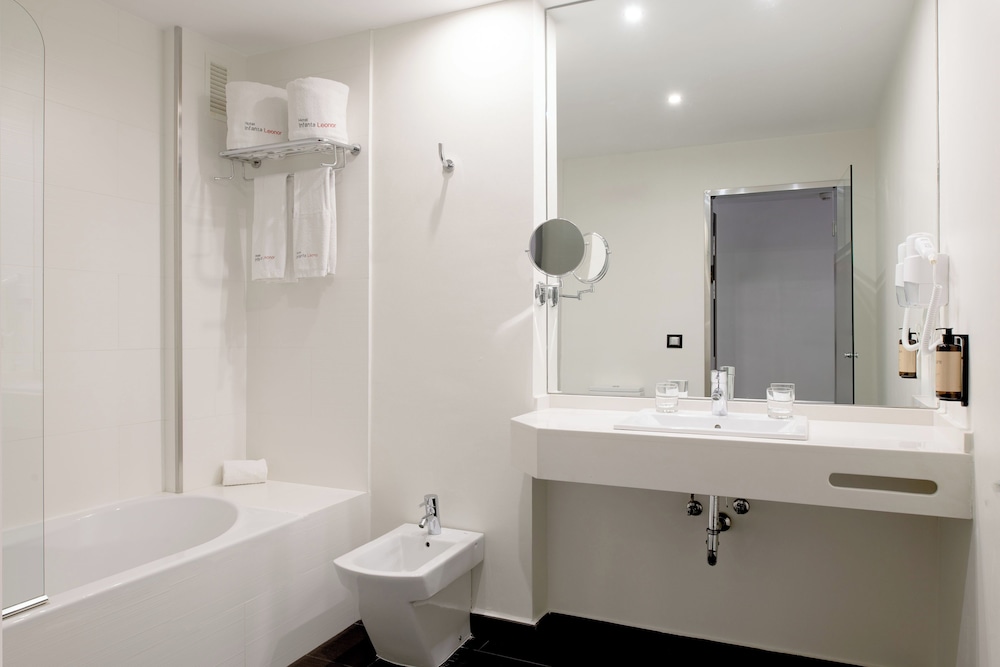 Superior Room, City View photo 3