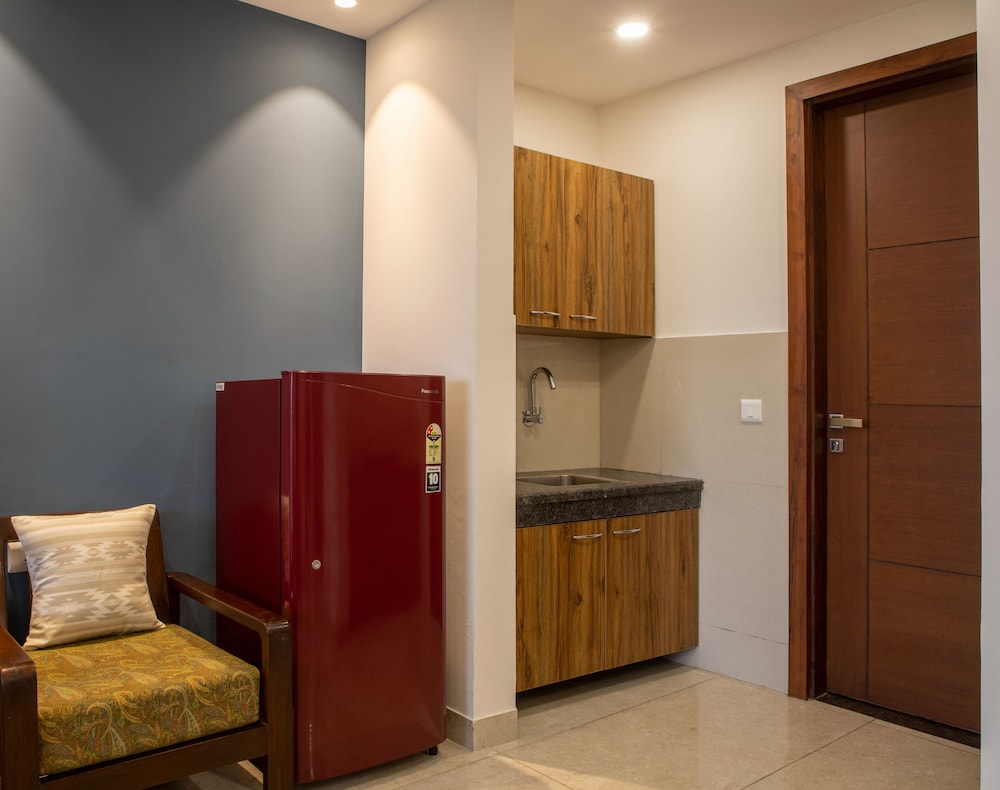 Sterling Studio Apartment - Photo 8