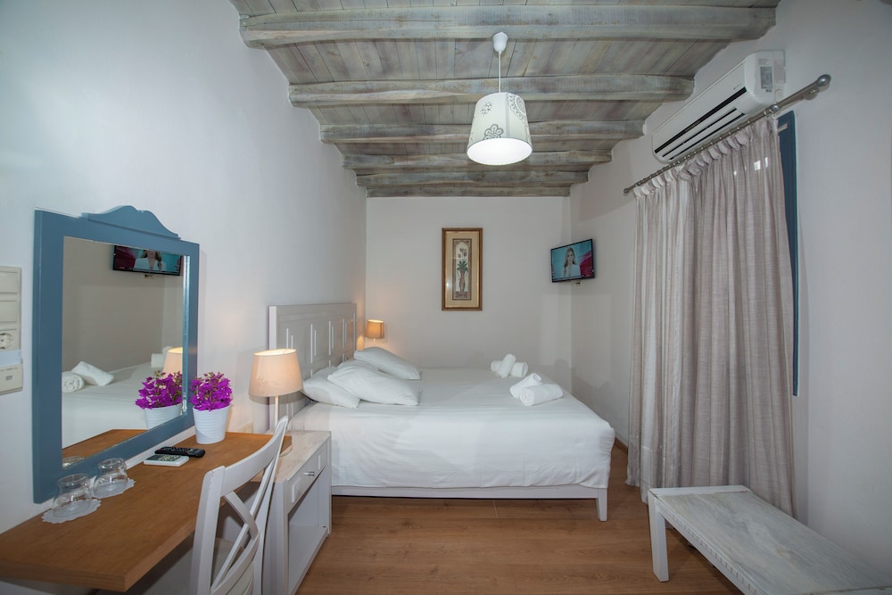 Superior Room, Garden View