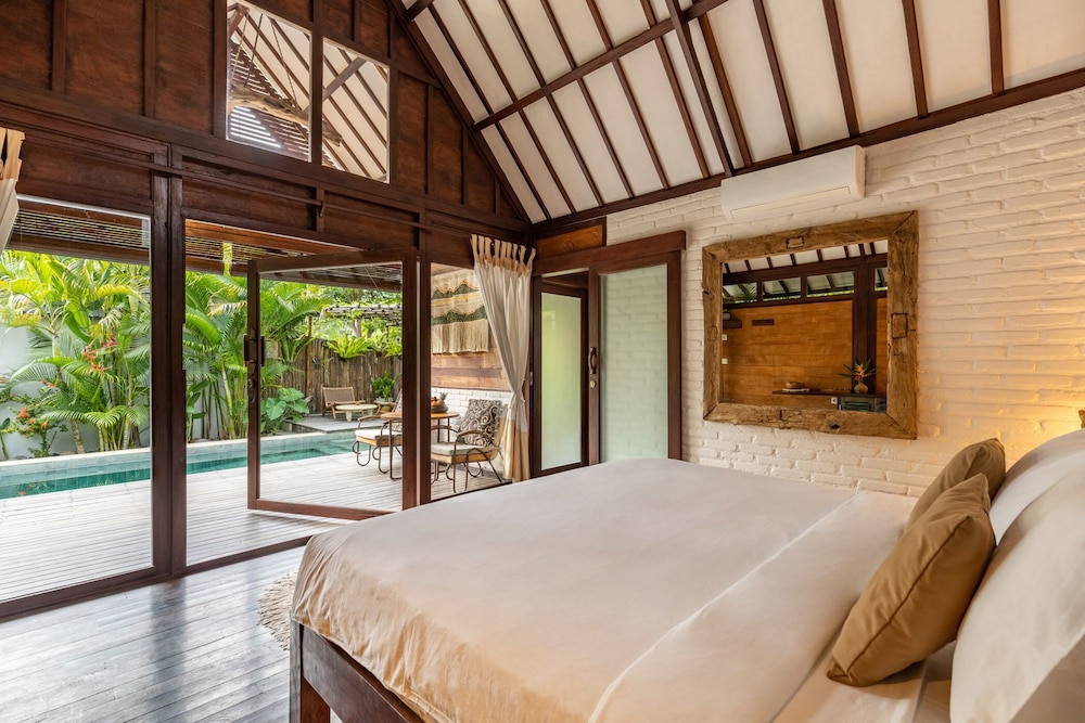 1 Bedroom Deluxe - Villa Surya photo 3