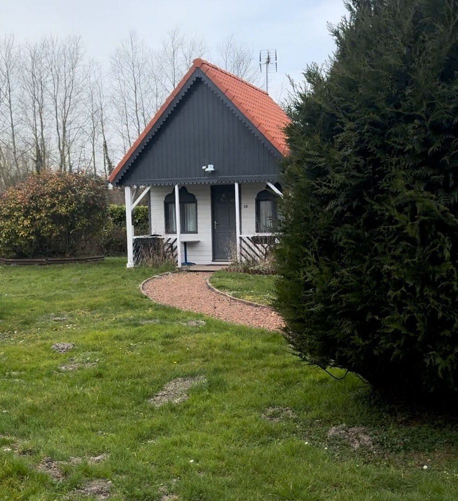 Chalet, Garden View