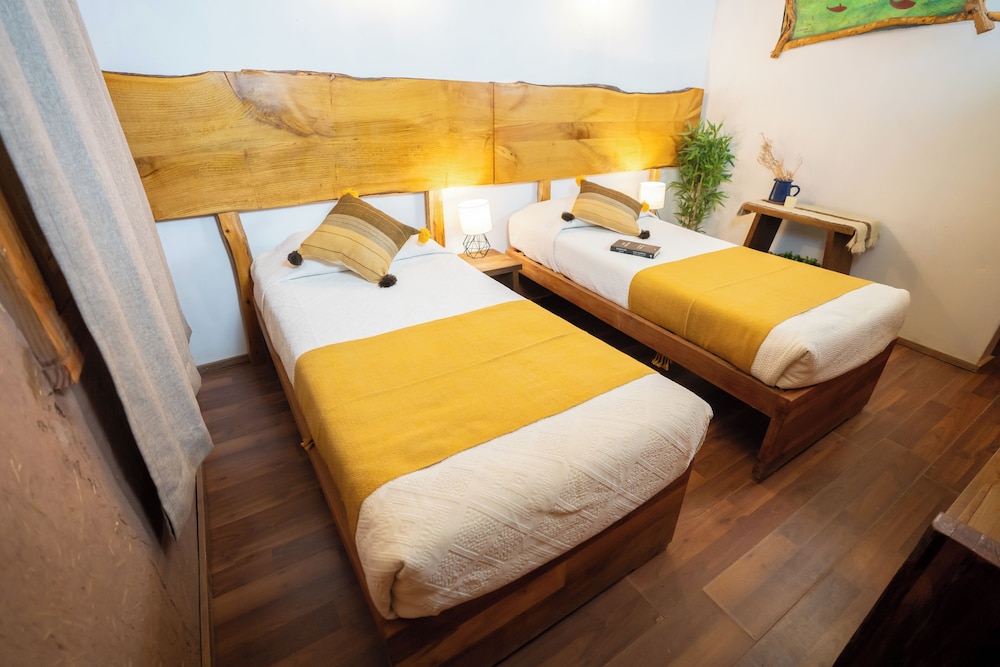 Superior Twin Room, 2 Twin Beds - Photo 1