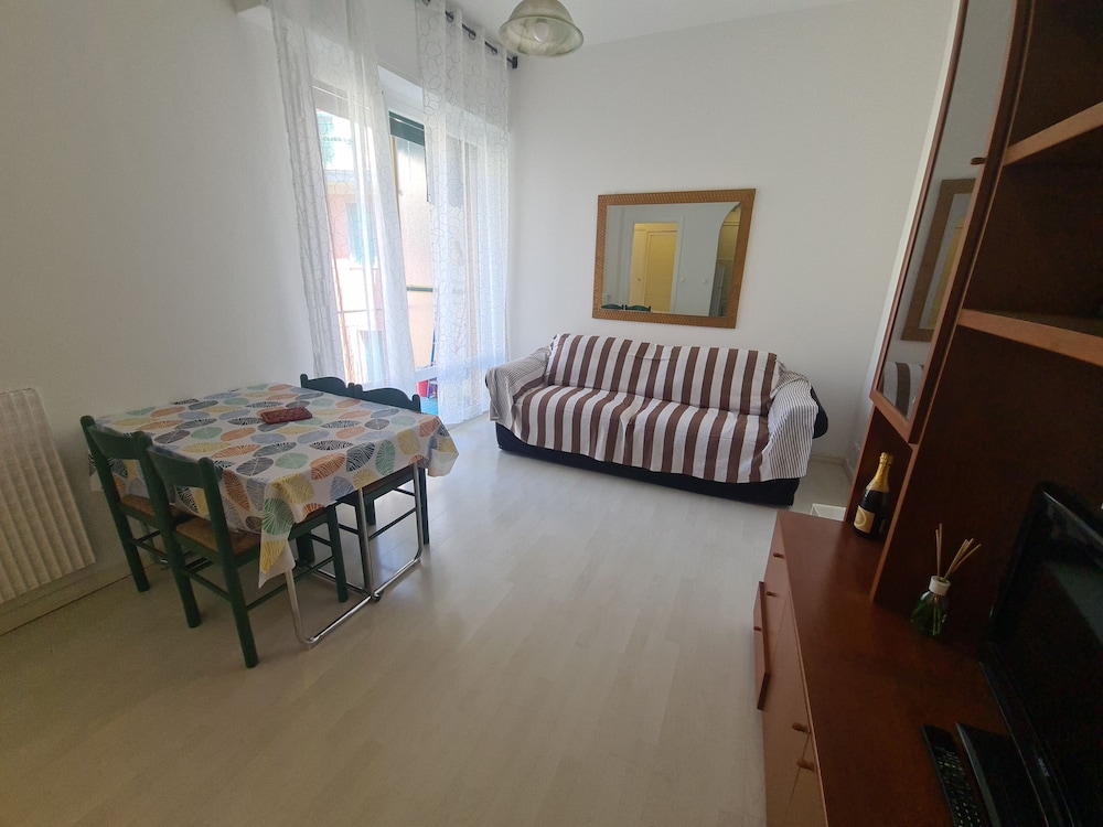 Basic Apartment