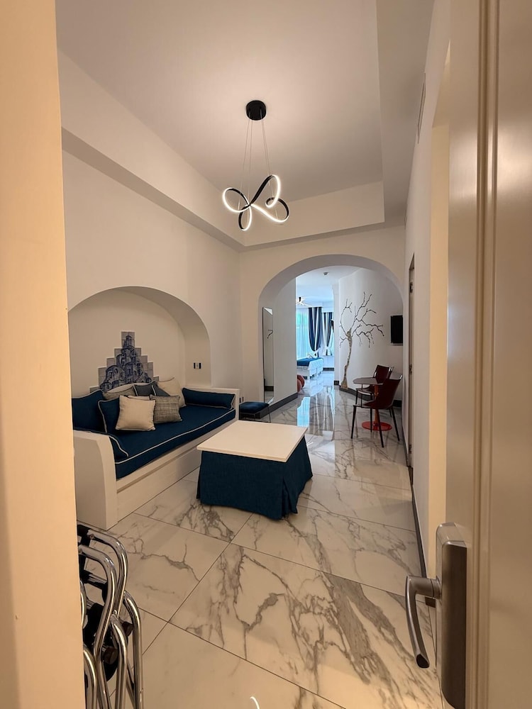 Junior Room - Photo 14