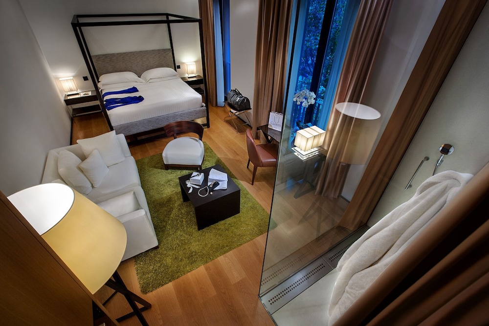 Deluxe Double Room (Alcove) - Photo 1