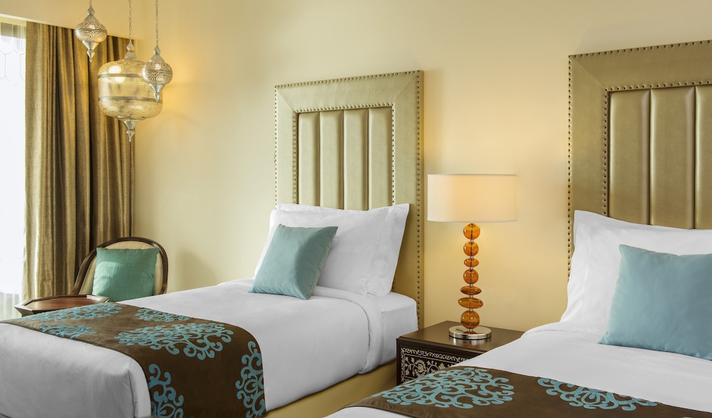 Superior Room, 2 Twin Beds, Balcony (View) photo 2