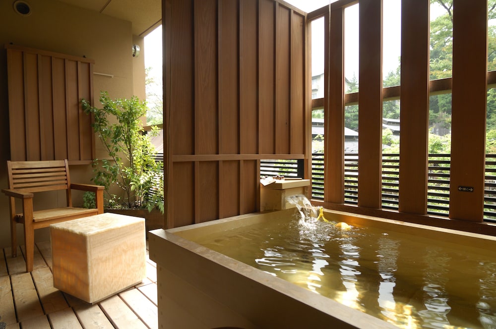Japanese Western Style Room, For 3 People, Private Open-Air Bath - Photo 4