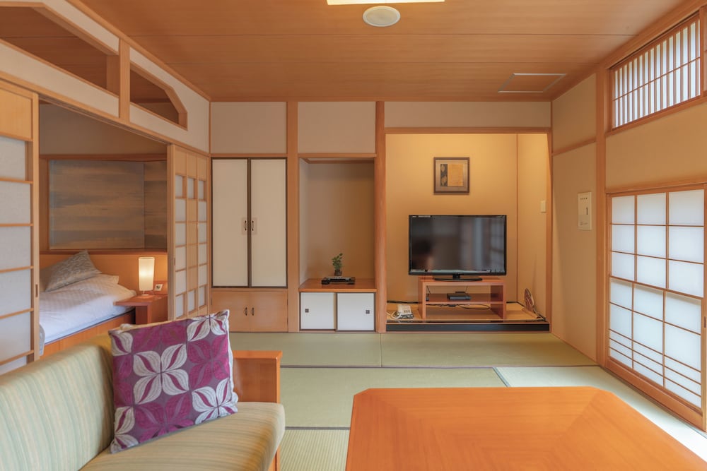 Japanese Western Style Room with Semi Open-air bath and Balcony, Garden view (Second floor) photo 3