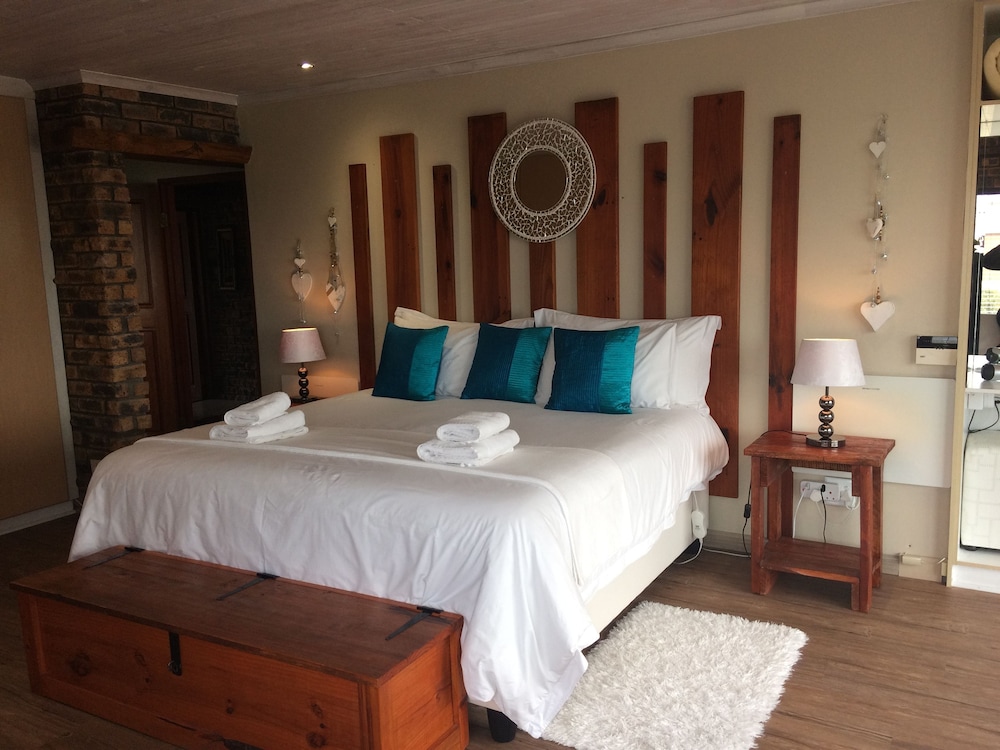 Superior Double Room, 1 Bedroom, Balcony, Ocean View photo 2