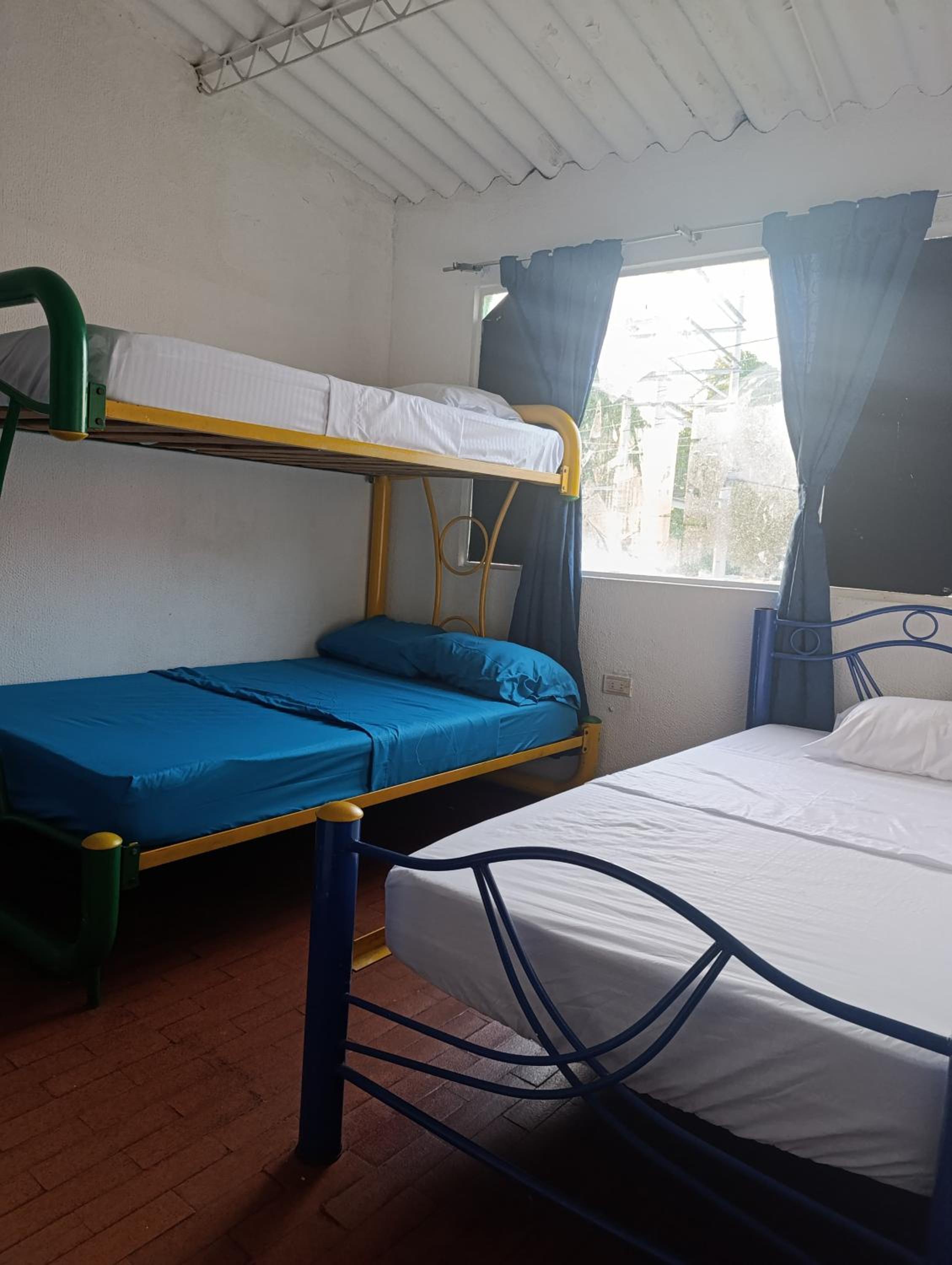 Triple Room with Private Bathroom photo 3